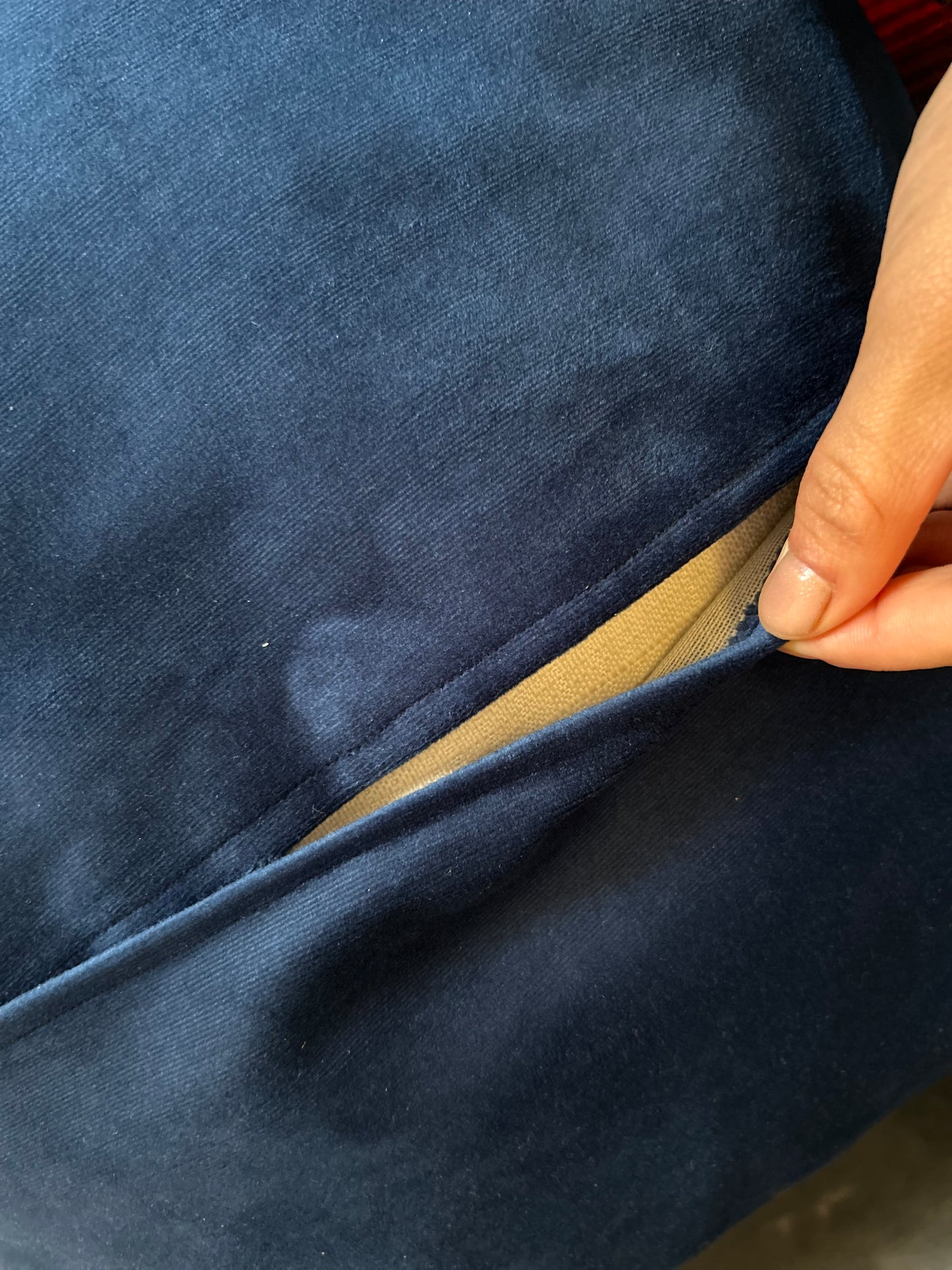 Funda Cojín- Corazón golondrina