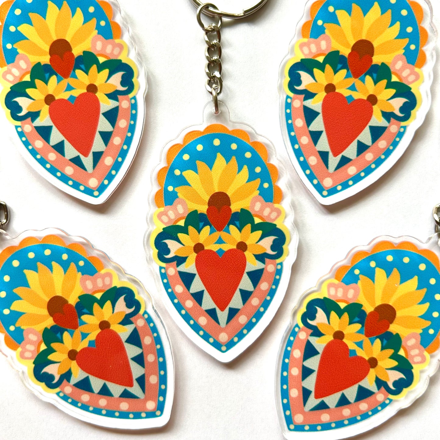 Llavero-corazón floreciendo