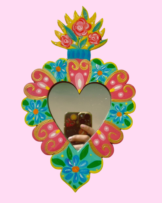Espejo corazón-Llama rosas